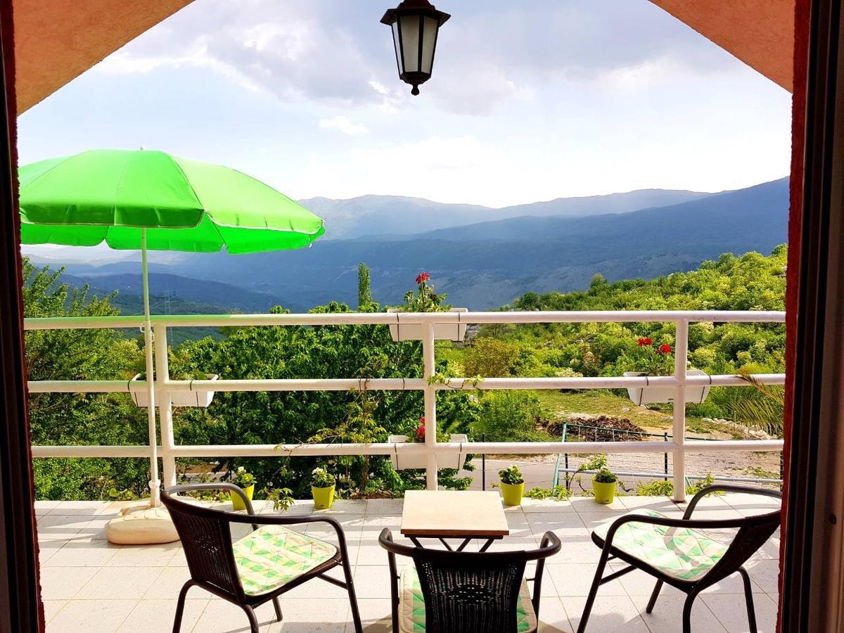 Holiday Village Ostrog Nikšić Exterior foto